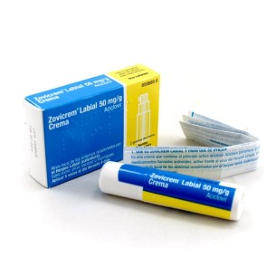ZOVICREM LABIAL 50 MG/G CREMA 2 G BOMBA DOSIFICA